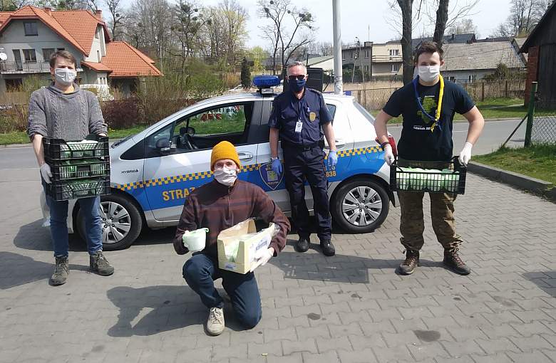 Blisko 4000 posiłków trafiło do osób potrzebujących