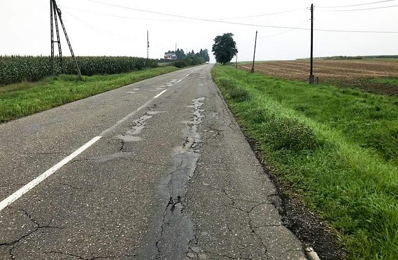 KWK Pniówek naprawi szkody górnicze na drogach powiatowych