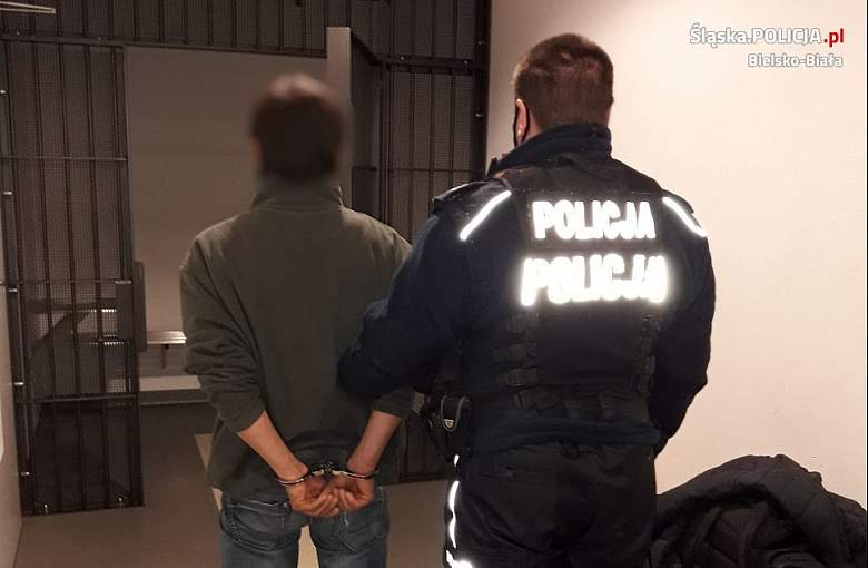 Pszczyna: Policyjny dozór za kradzieże na cmentarzach