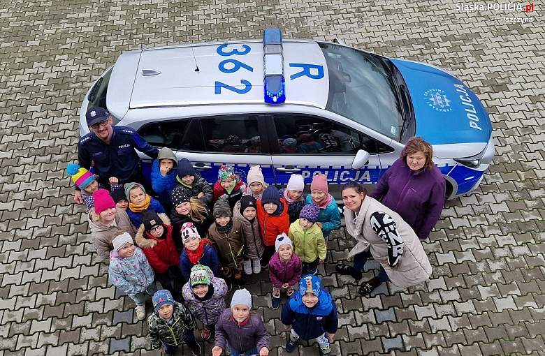 WYJĄTKOWI GOŚCIE W KOMISARIACIE