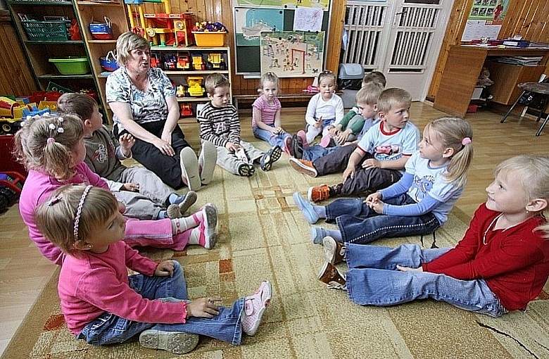 Premier: od 6 maja chcemy otworzyć żłobki i przedszkola