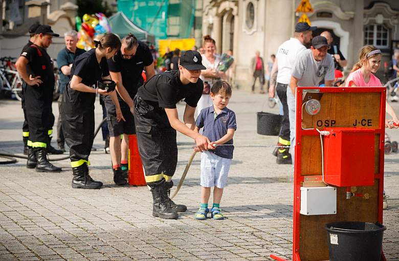 Dzień Strażaka na rynku w Pszczynie